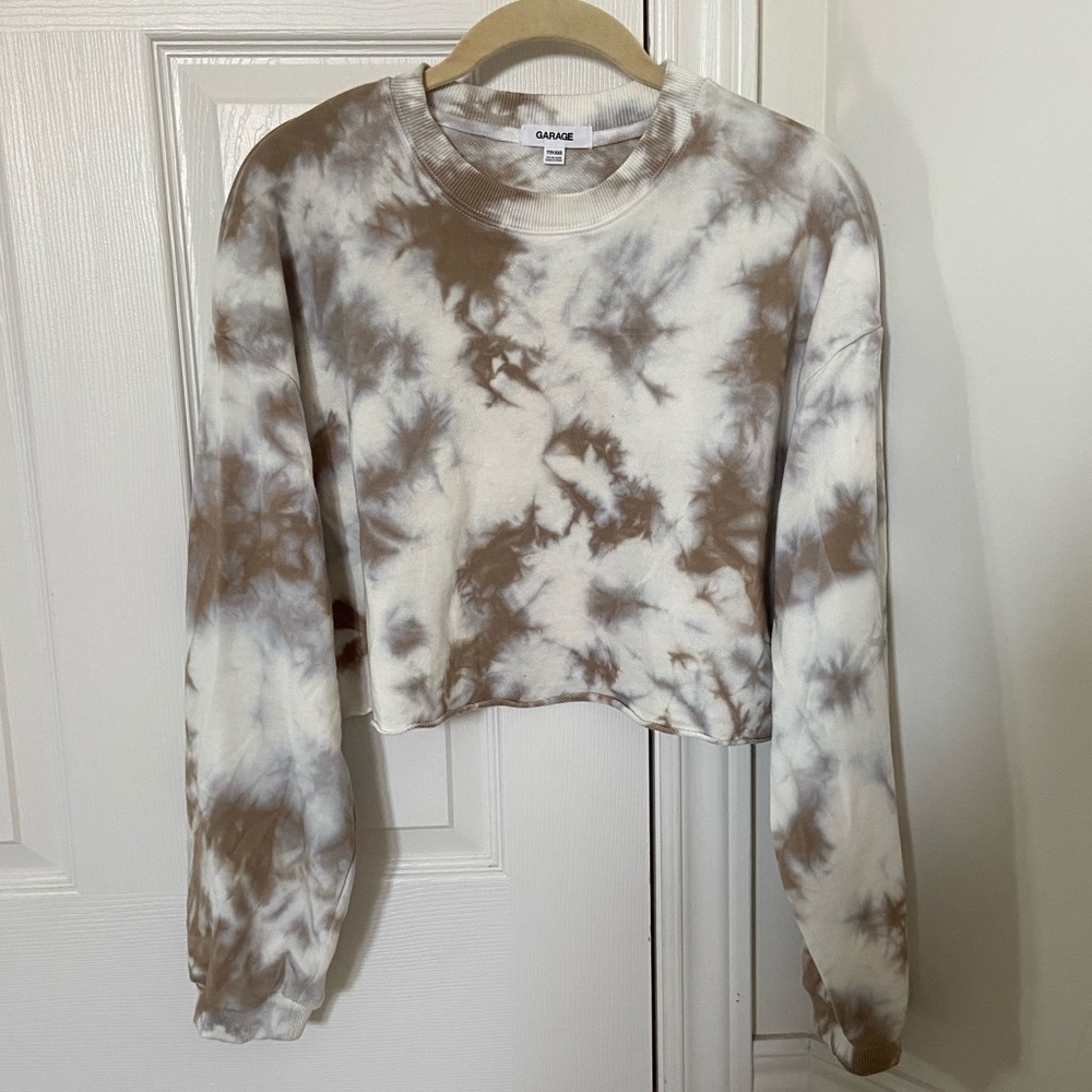 Cropped Tie Dye Sweatshirt